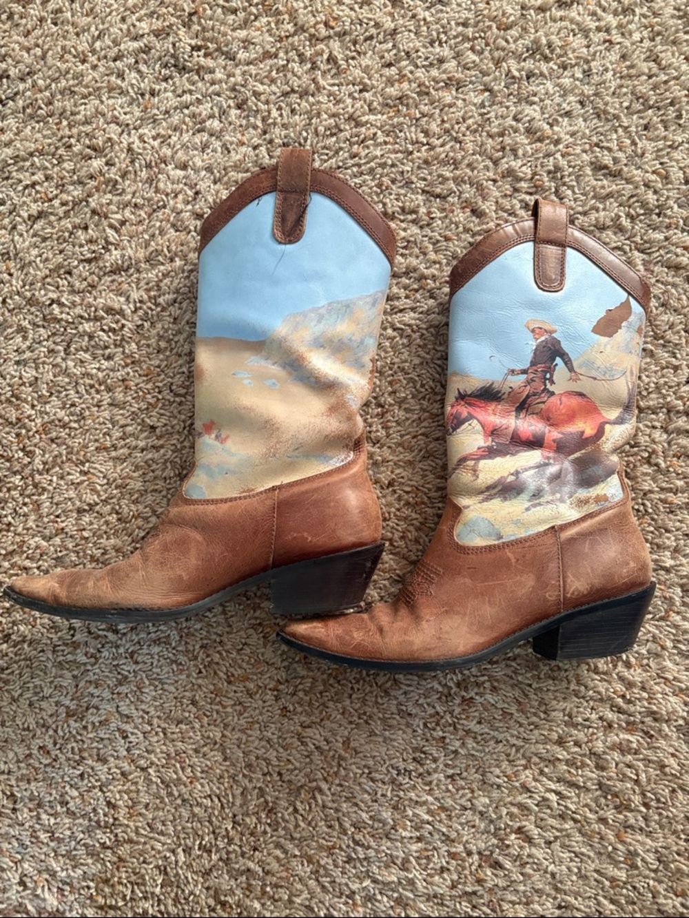 Matisse Brown Leather Cowboy Heeled Boots with Painted Western Scene - Picture 2 of 9